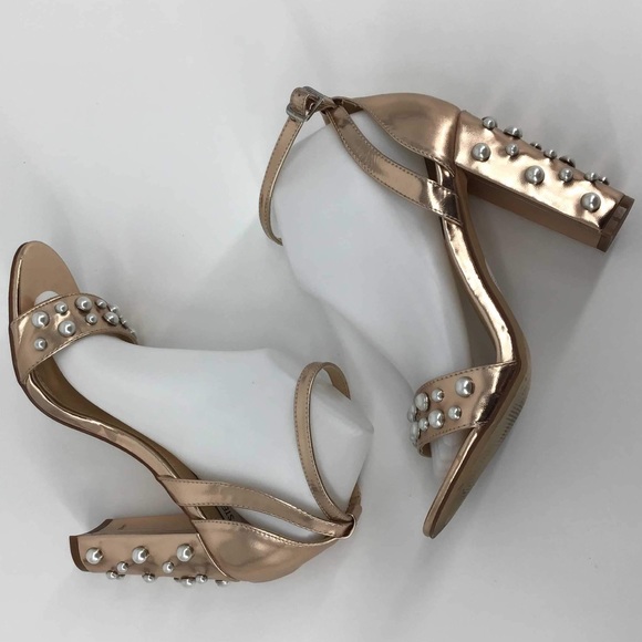 Steve Madden Shoes - Steve Madden Gold pearl chunky heel sandals, 8.5